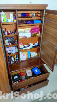 Dressing table